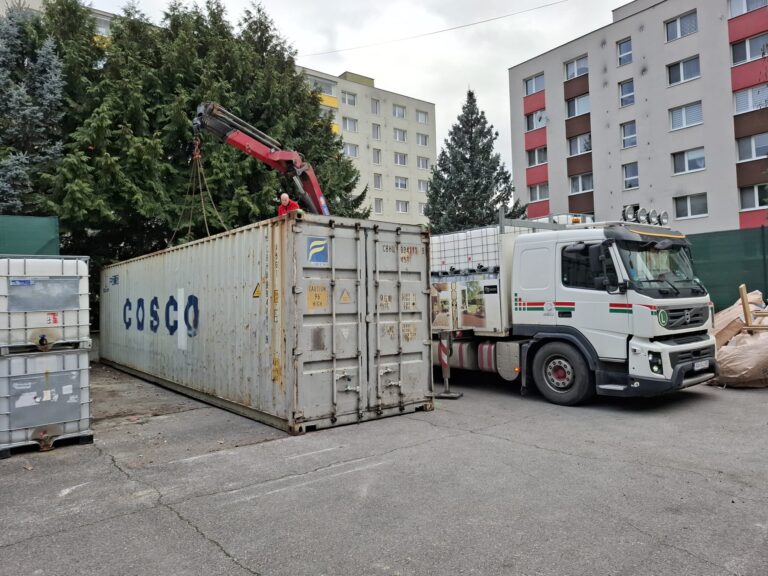 Lodné kontajnery – Dĺžka 12m – Používané